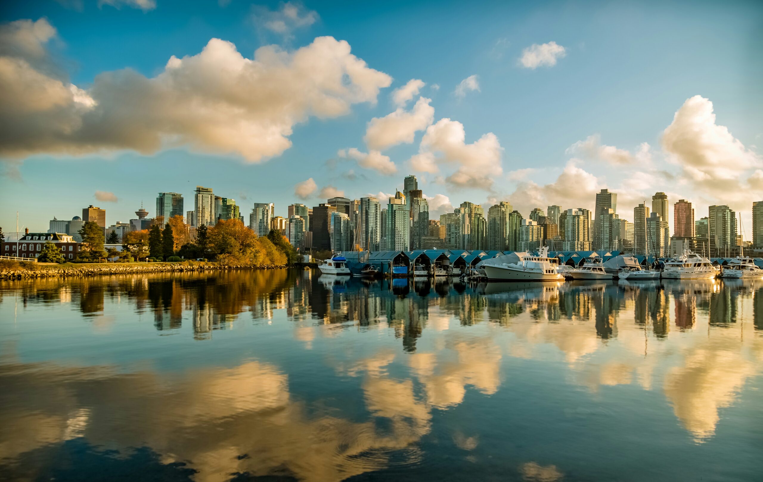 Vancouver Immigration Guide: Rent Comparisons, Visa Timelines, and Pre-Arrival Checklist