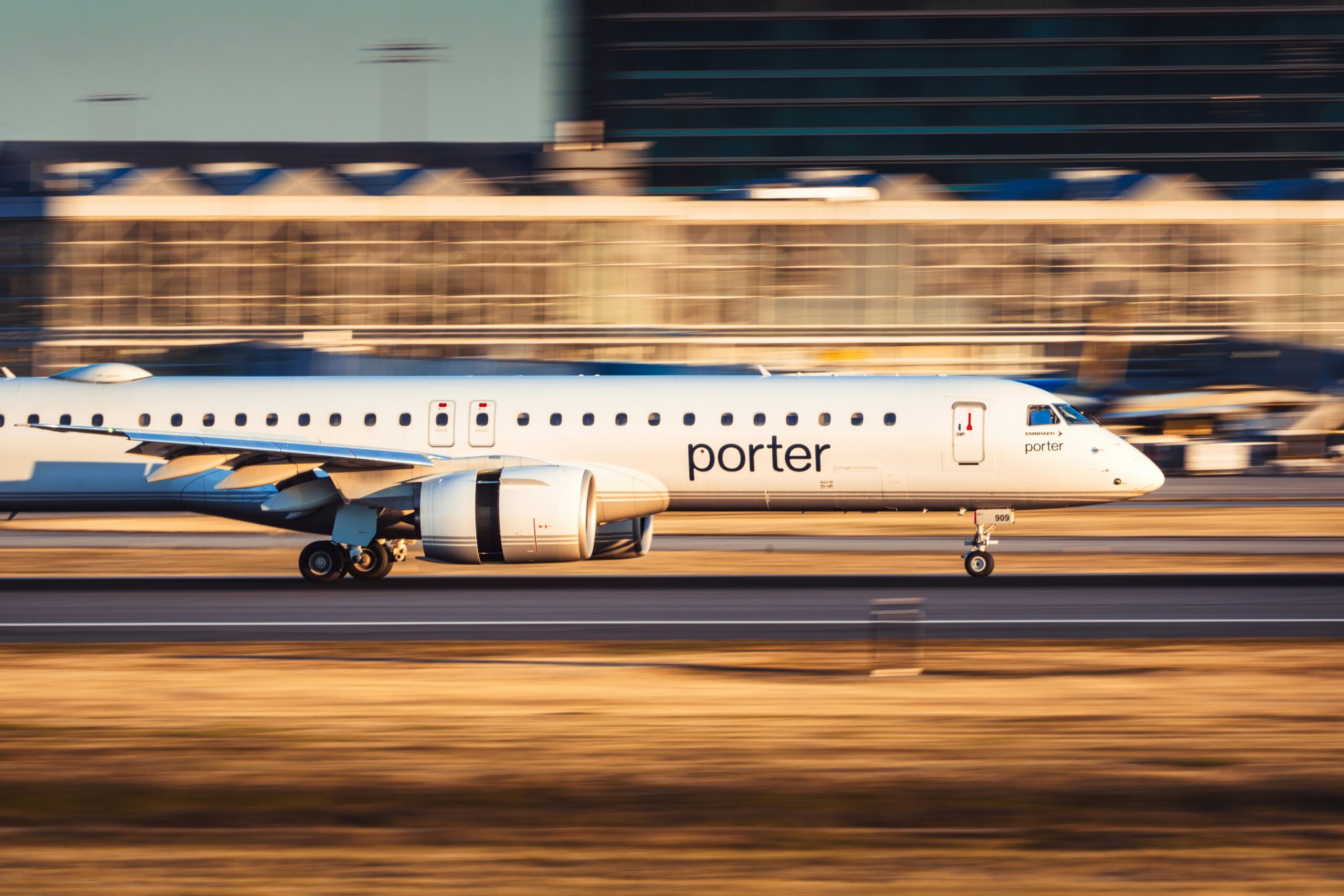 Porter Airlines VIPorter Fee Hike: What You Need to Know About the July 2026 Fuel Surcharge